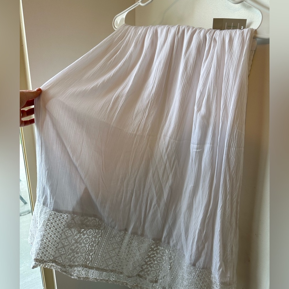 Maurice’s white lace dress - Picture 9 of 15